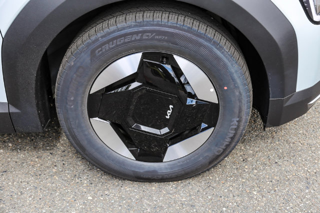 New 2024 Kia EV9 Wind AWD/4WD image 12