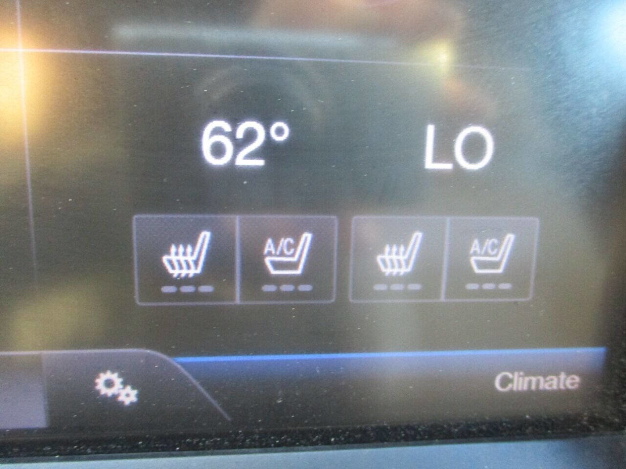 Used 2013 Ford F150 Lariat w/ Mid Equipment Group image 15