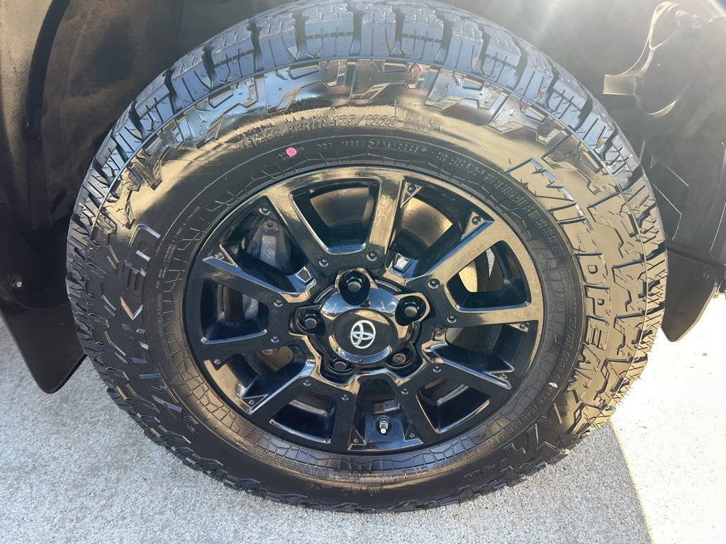 Used 2021 Toyota Tundra SR5 w/ SX Package image 13