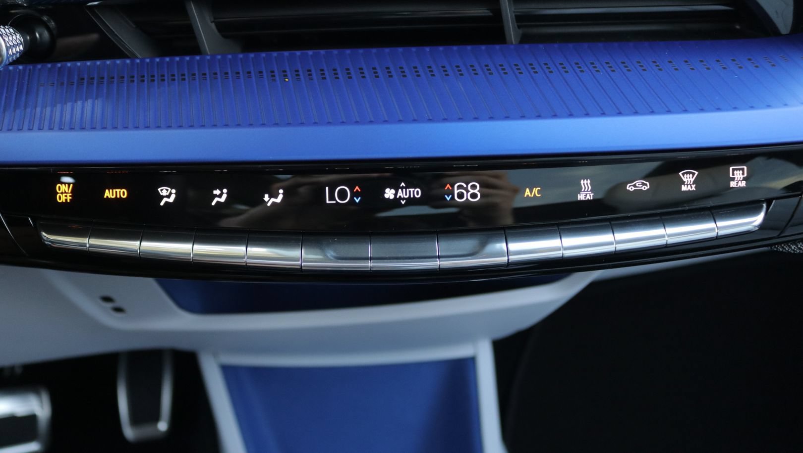 New 2027 Cadillac Optiq Premium Luxury RWD image 26