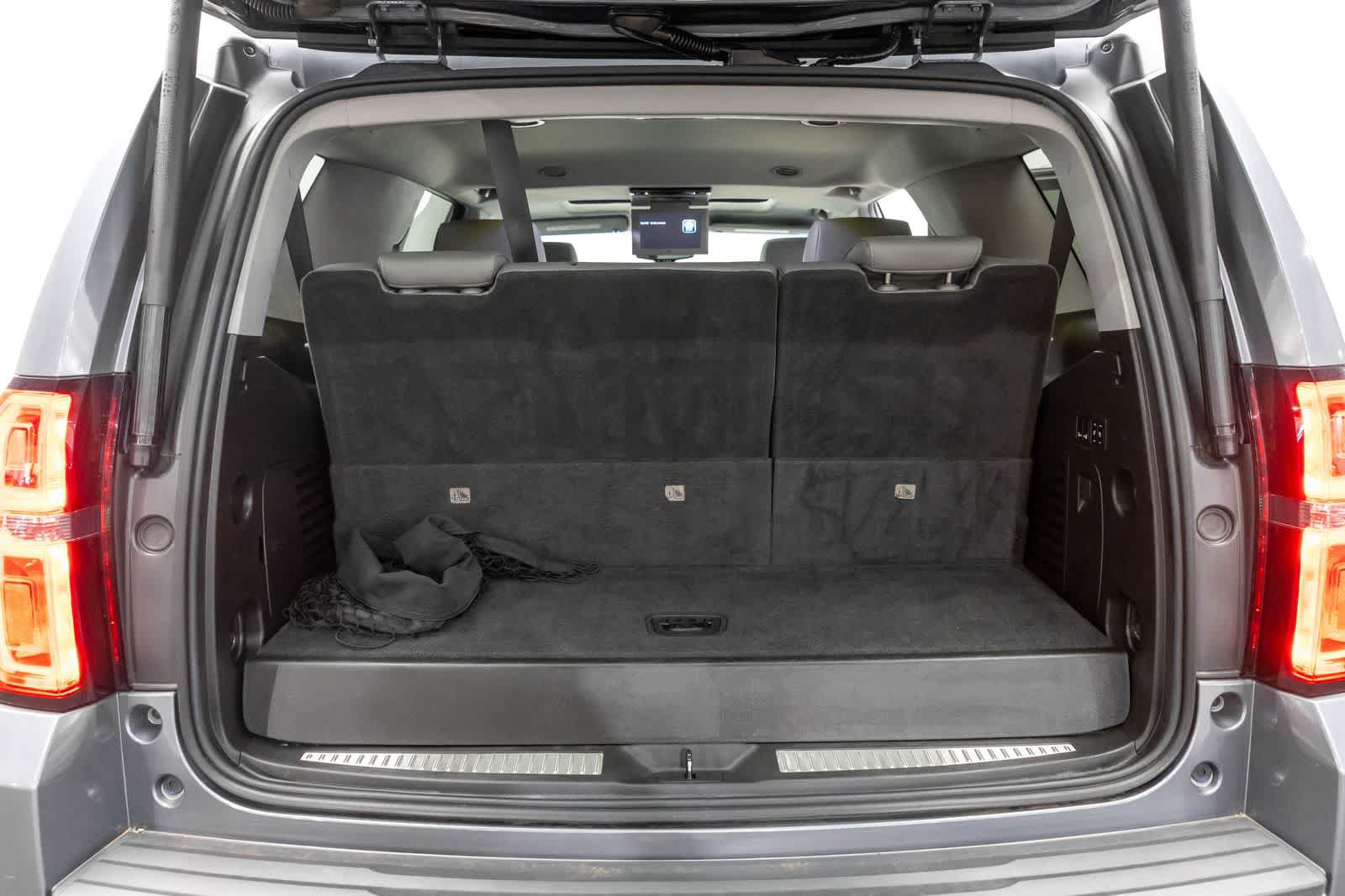 Used 2018 Chevrolet Tahoe LT w/ LT Signature Package AWD/4WD image 25