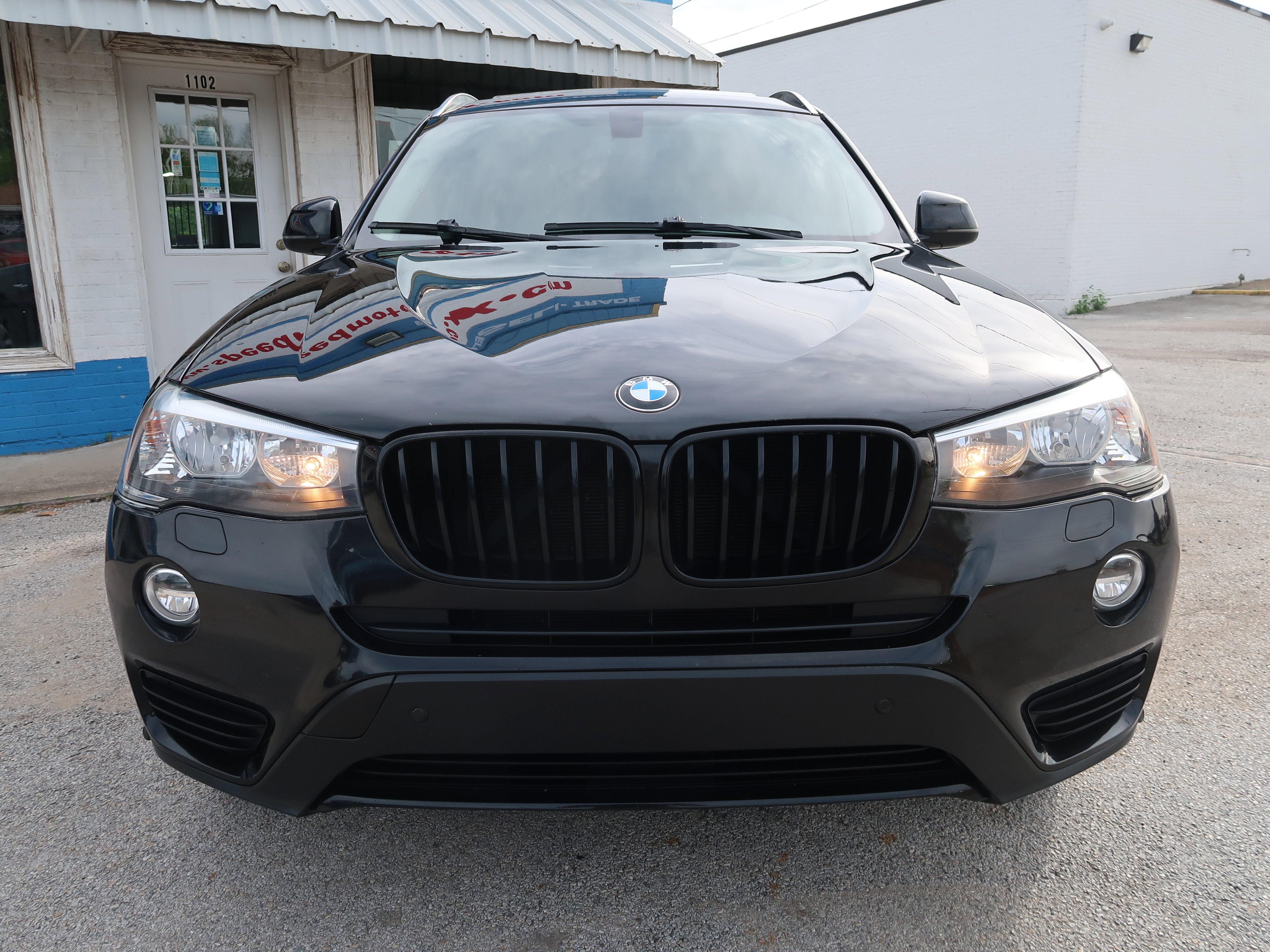 Used 2016 BMW X3 xDrive28d image 9