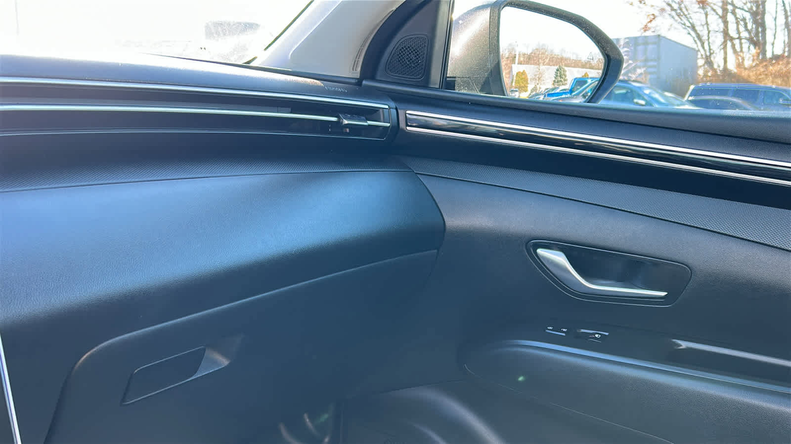 Used 2023 Hyundai Tucson SE image 17