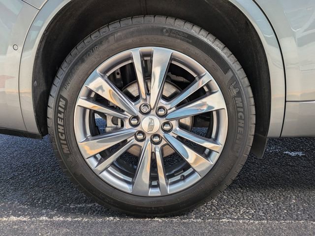 Used 2024 Cadillac XT6 Premium Luxury w/ Technology Package image 12