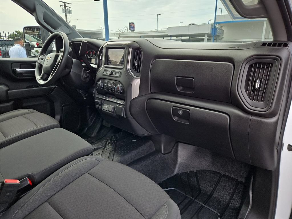 Certified 2026 Chevrolet Silverado 2500 Custom w/ Custom Value Package RWD image 20