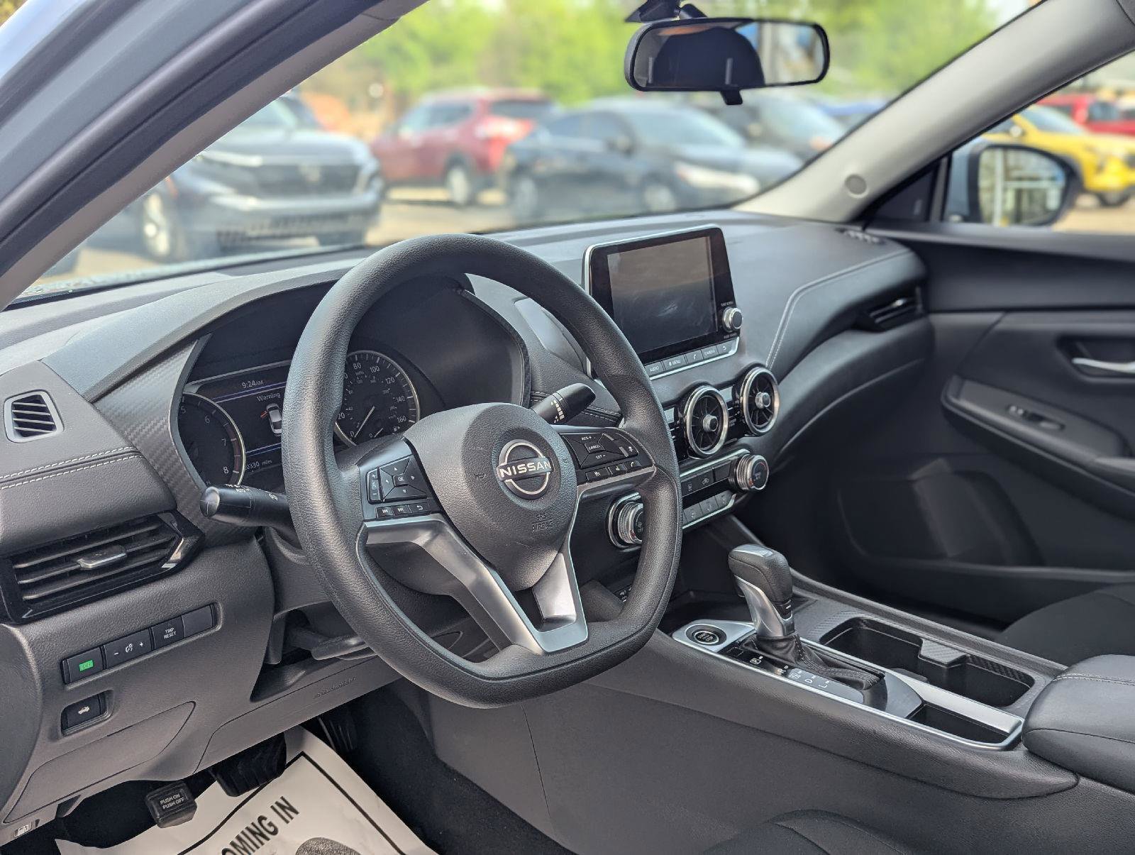 Used 2024 Nissan Sentra SV FWD image 15