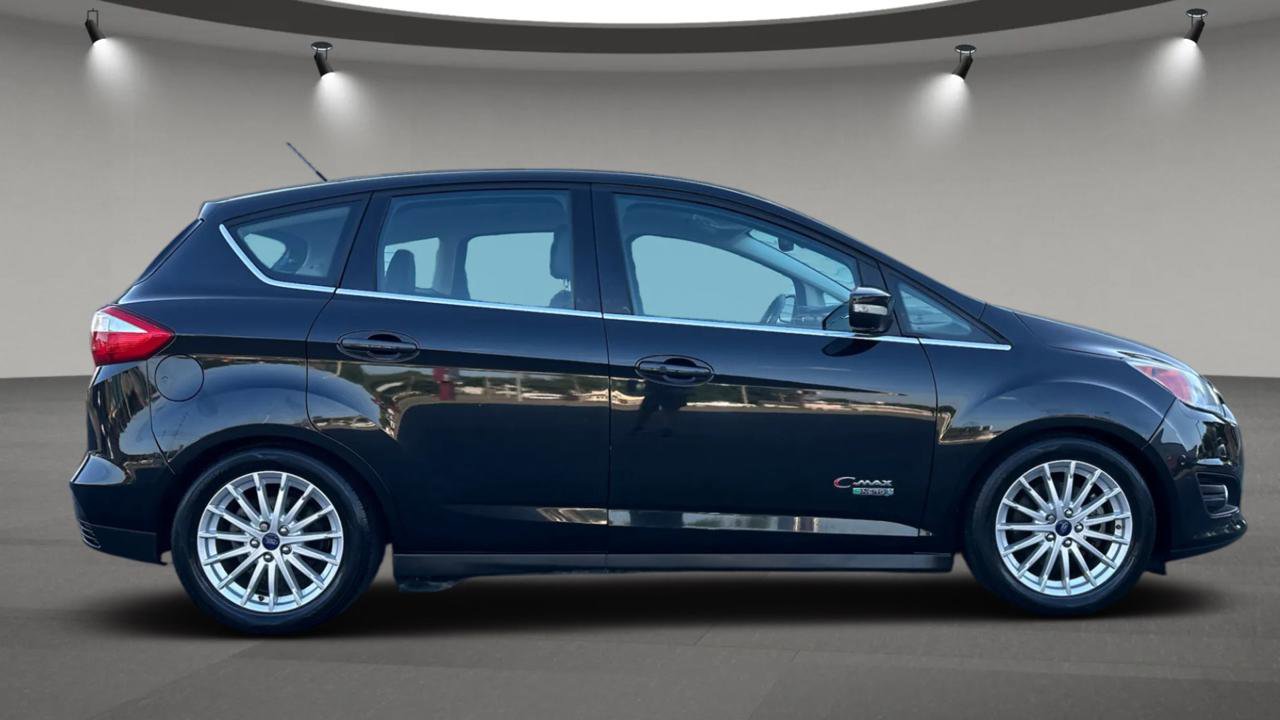 Used 2015 Ford C-MAX Energi SEL w/ Equipment Group 303A FWD image 9