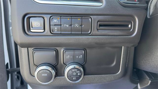 Used 2023 GMC Yukon SLT image 79