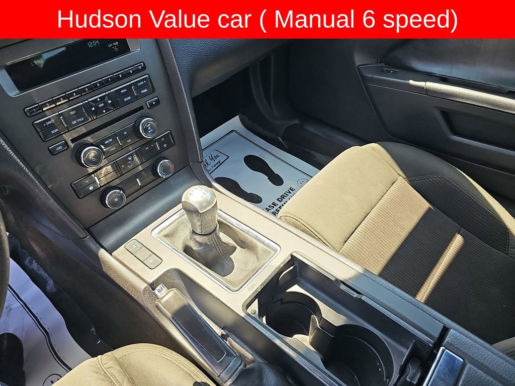 Used 2013 Ford Mustang Coupe RWD image 23