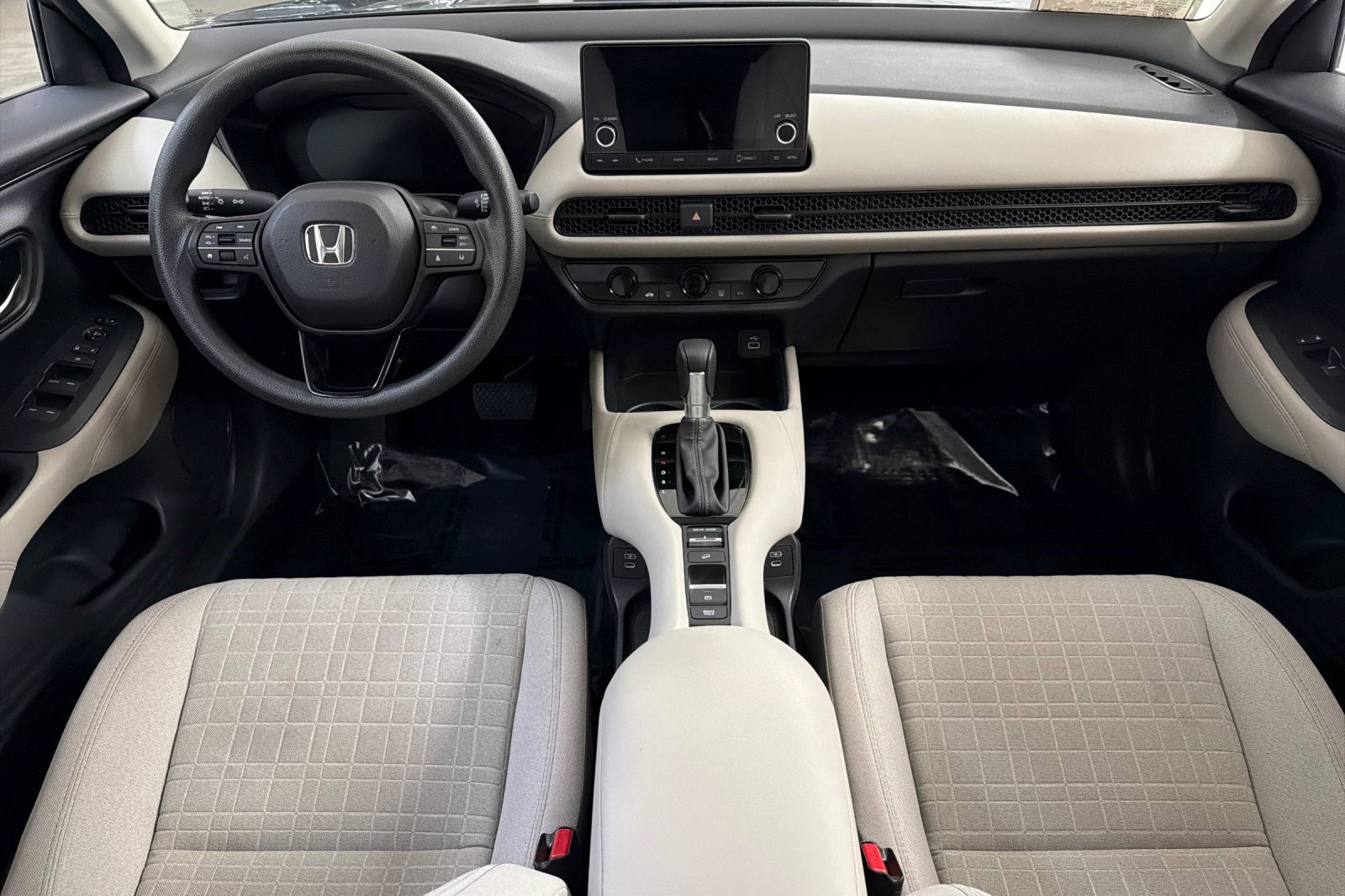 Used 2025 Honda HR-V LX image 26