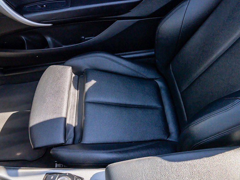 Used 2016 BMW 228i Convertible image 29