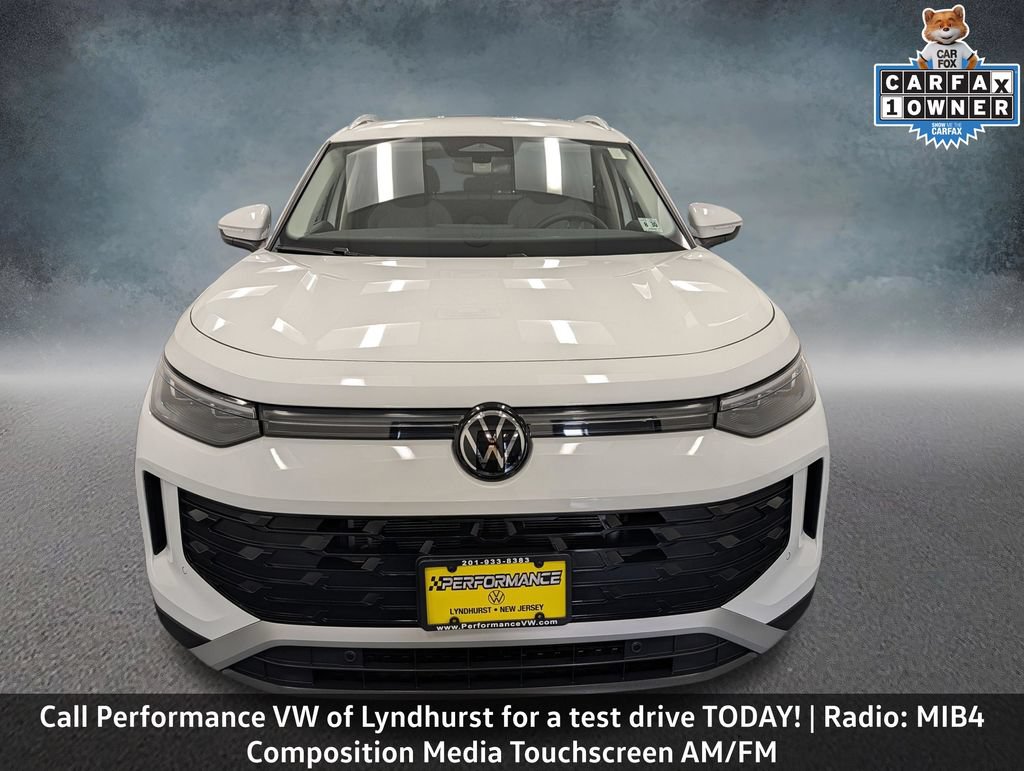 Used 2025 Volkswagen Tiguan S AWD/4WD image 2