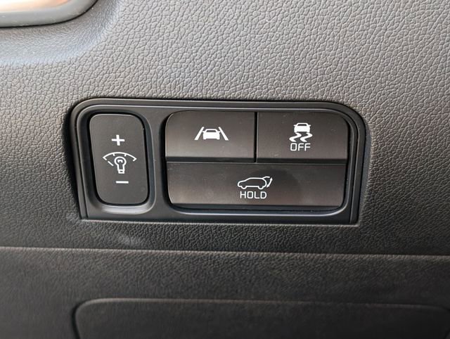 Used 2023 Kia Sorento SX image 35