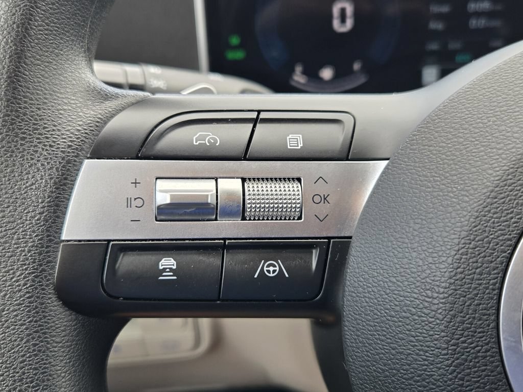 Certified 2025 Hyundai Tucson Blue AWD/4WD image 21