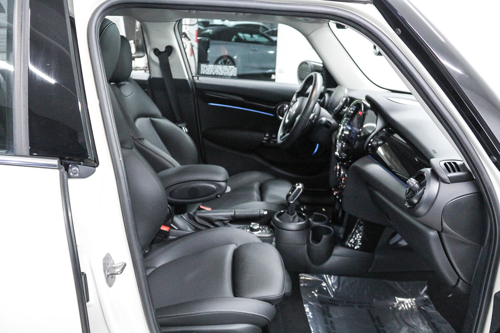 Certified 2023 MINI Cooper S FWD image 18