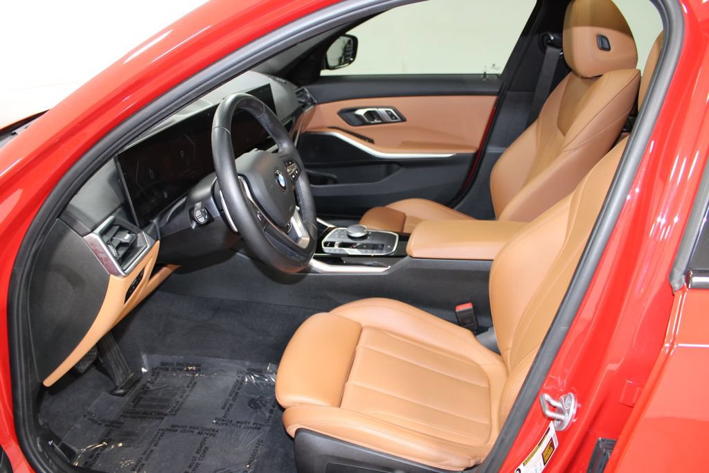 Used 2023 BMW 330i Sedan w/ Premium Package RWD image 19