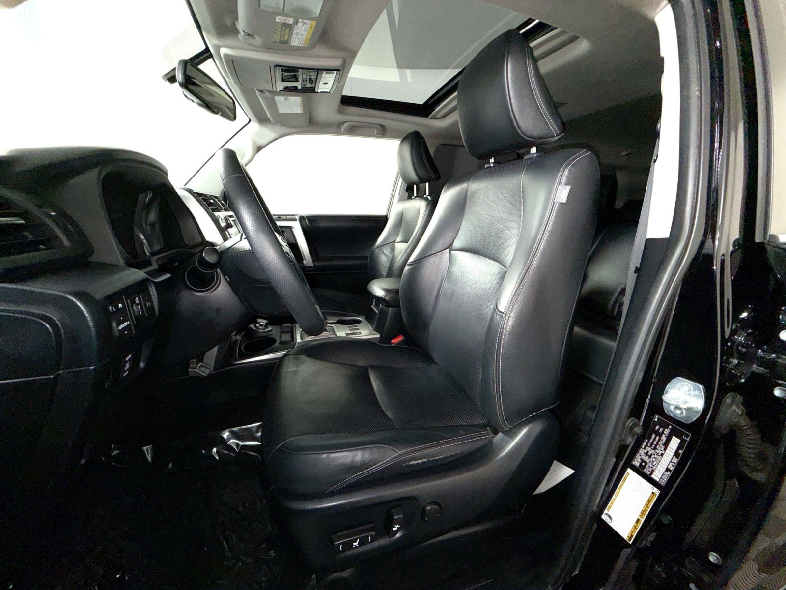 Used 2019 Toyota 4Runner Limited AWD/4WD image 13