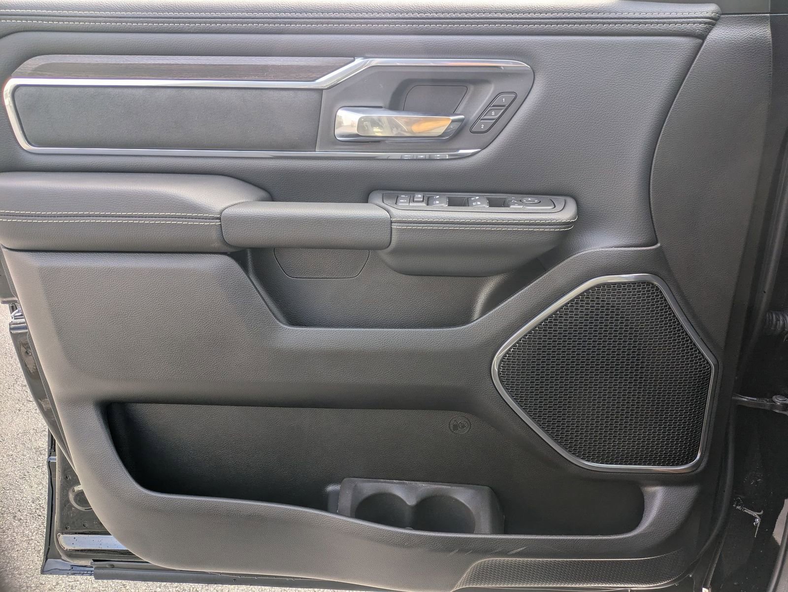 New 2026 RAM 1500 Laramie w/ Bed Utility Group image 10