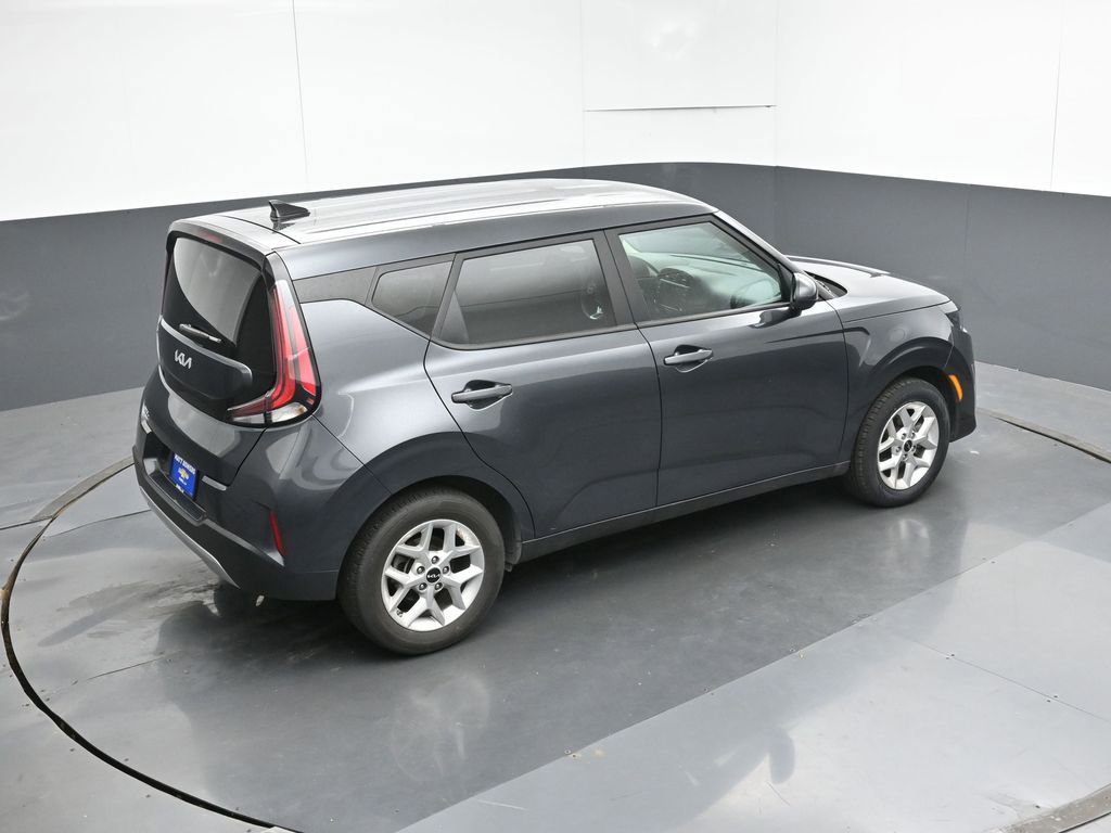 Used 2025 Kia Soul LX w/ LX Technology Package image 47
