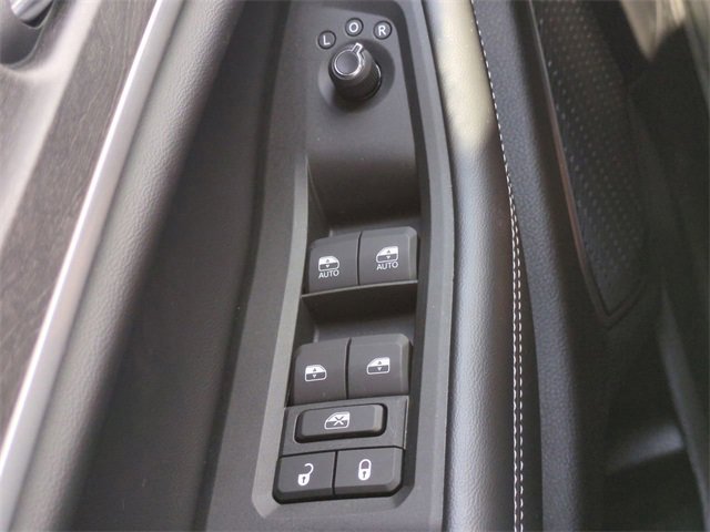 New 2025 Jeep Grand Cherokee Limited w/ Luxury Tech Group II image 25