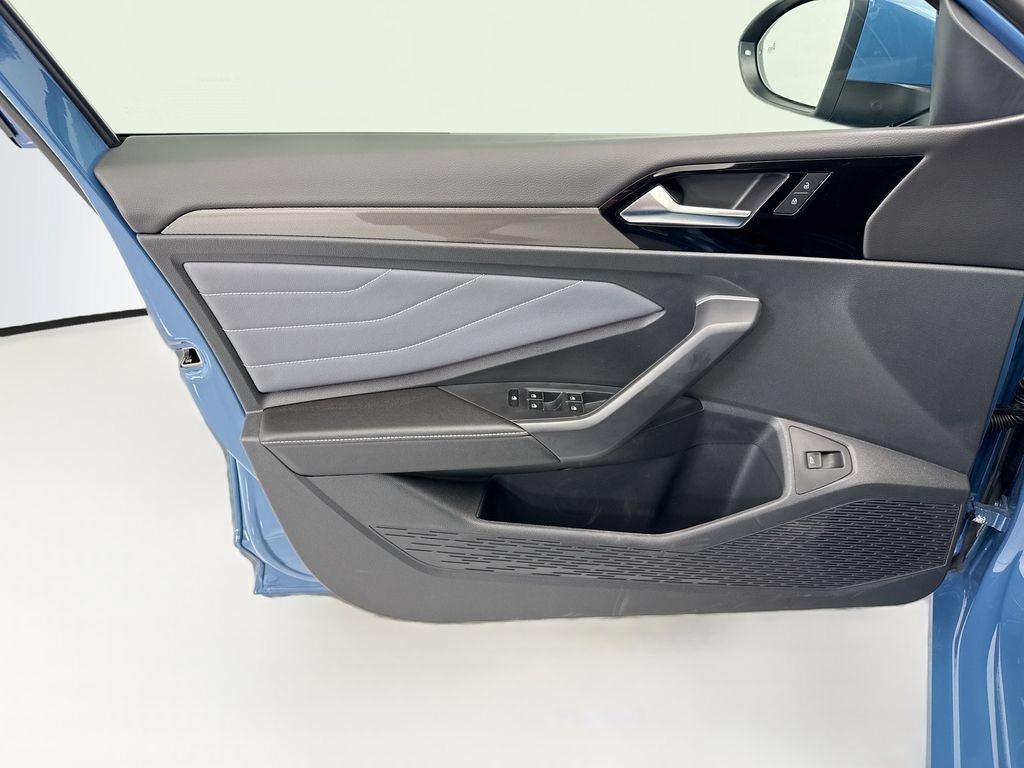 New 2026 Volkswagen Jetta SEL FWD image 22