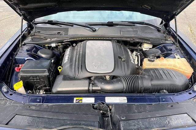 Used 2014 Dodge Challenger R/T RWD image 29