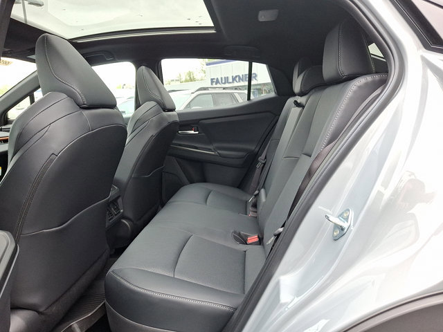 New 2026 Subaru Uncharted AWD image 7