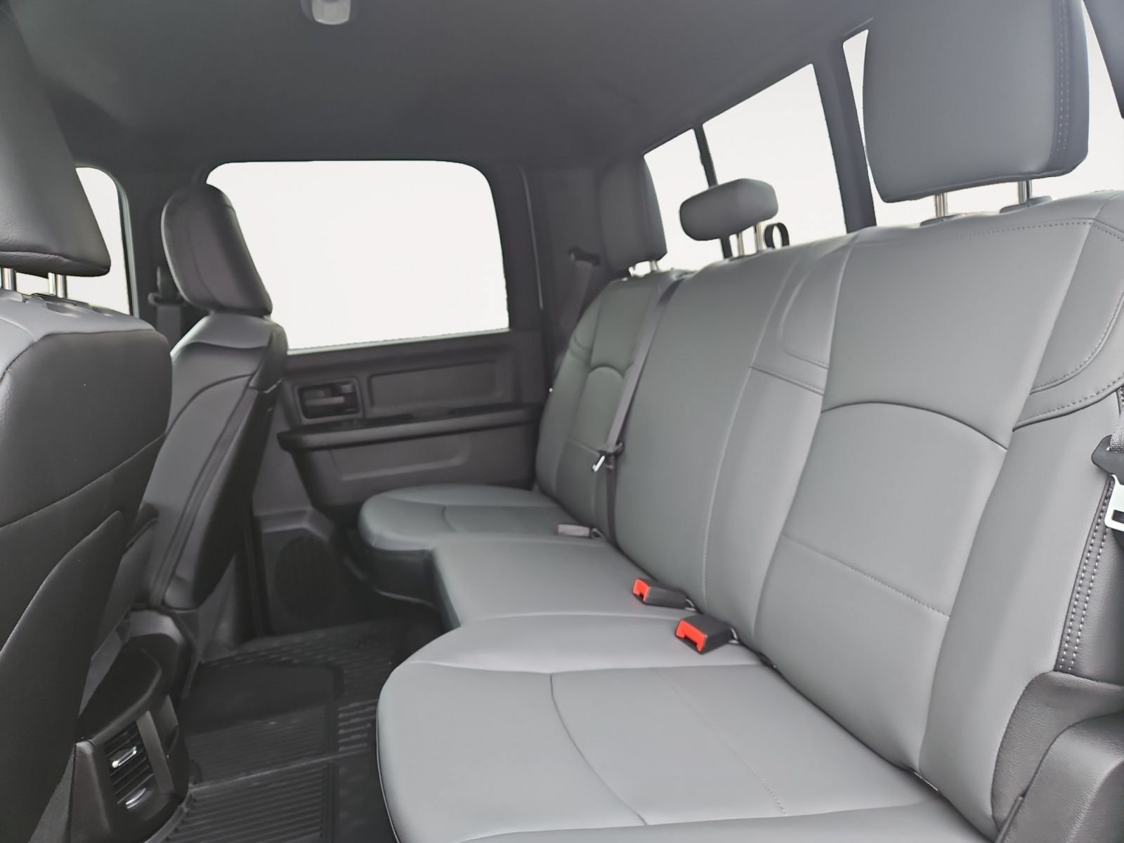 New 2026 RAM 2500 Tradesman AWD/4WD image 13