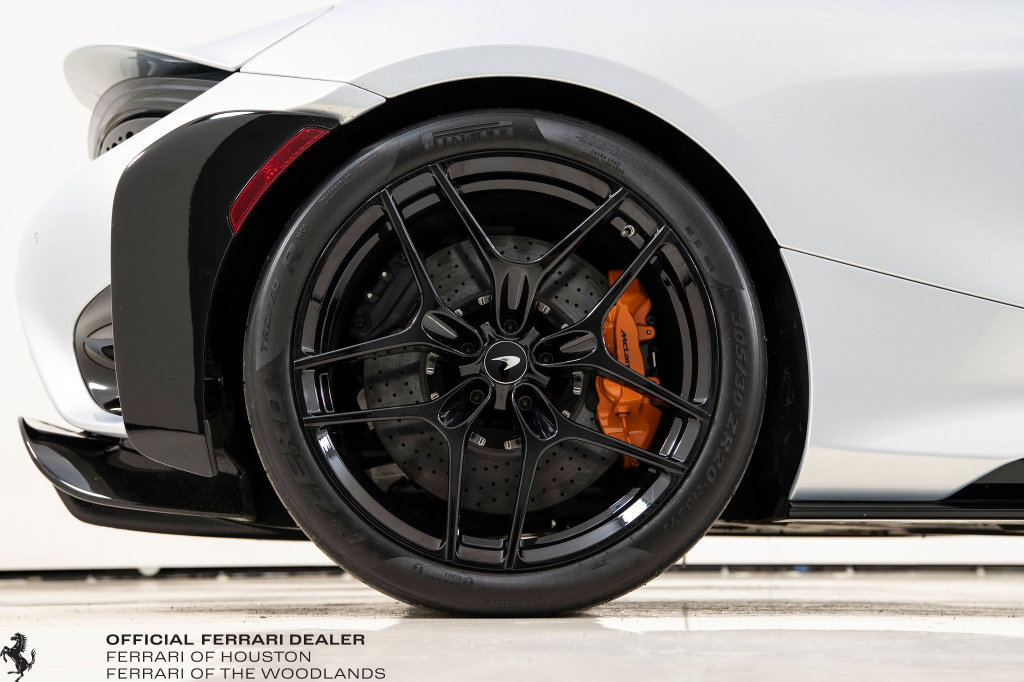 Used 2022 McLaren 765LT RWD image 21