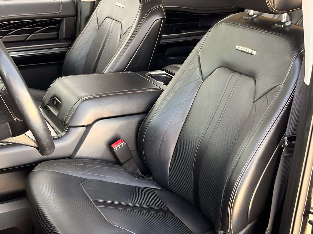 Used 2019 Ford Expedition Max Platinum AWD/4WD image 7