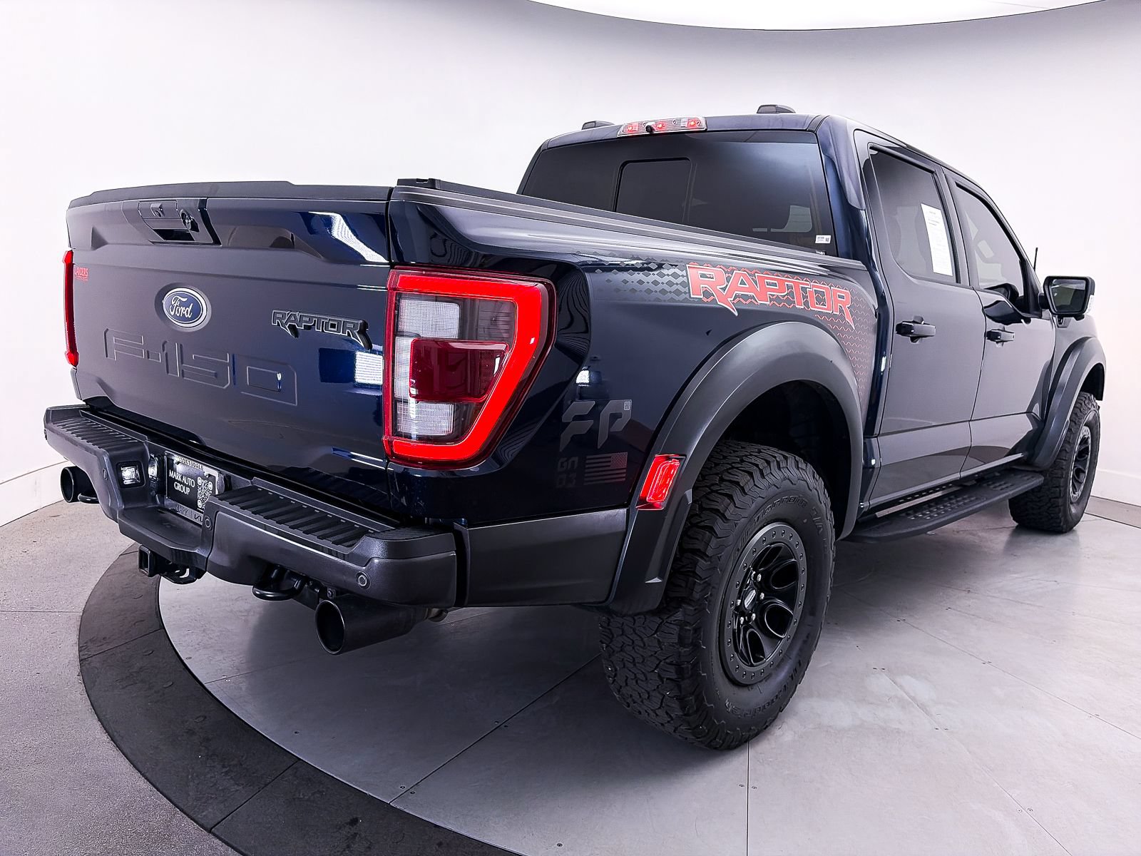 Used 2022 Ford F150 Raptor w/ Equipment Group 801A High AWD/4WD image 18