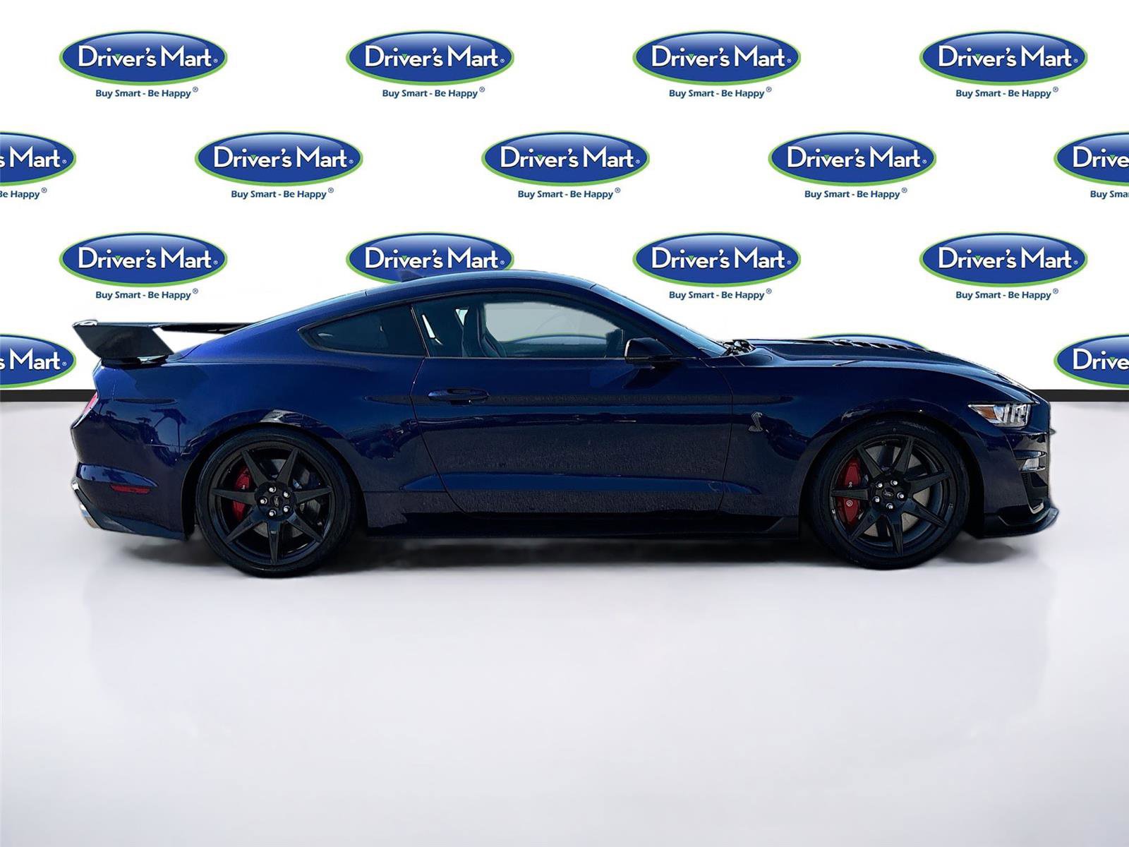 Used 2020 Ford Mustang Shelby GT500 w/ Carbon Fiber Track Pack image 9