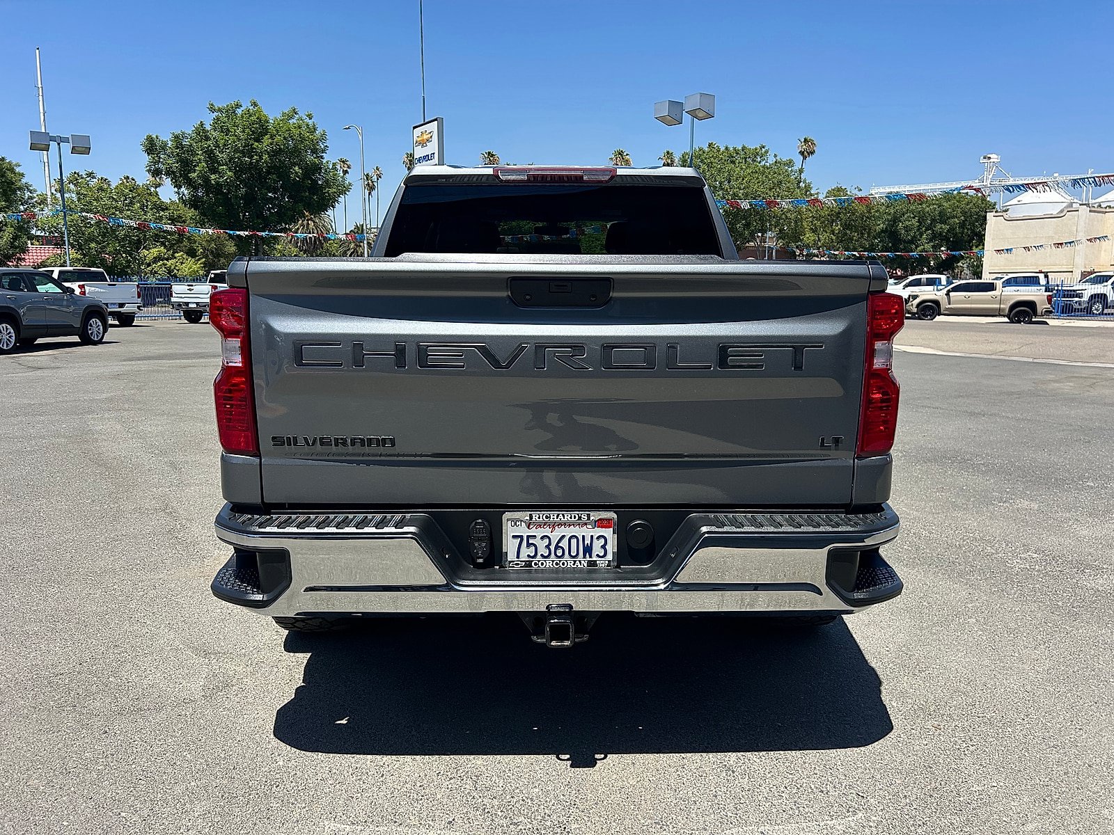 Used 2021 Chevrolet Silverado 1500 LT AWD/4WD image 4