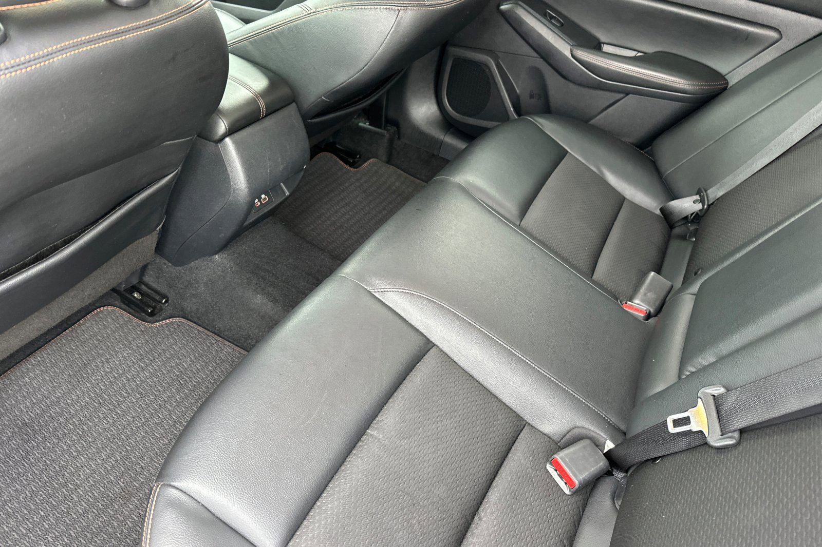 Used 2020 Nissan Altima 2.5 SR w/ Premium Package image 12