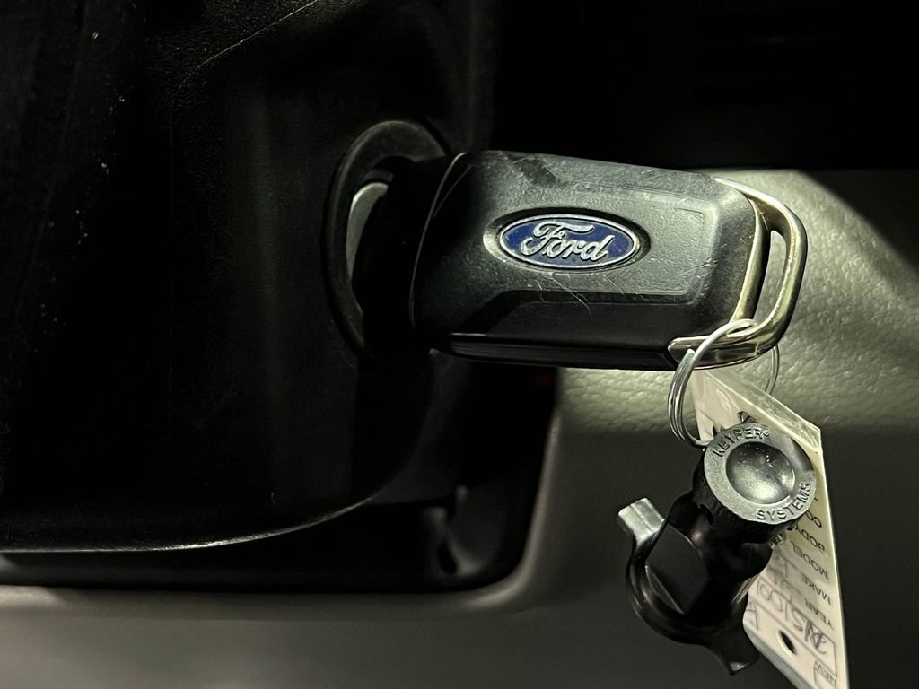 Used 2019 Ford F150 XL w/ Equipment Group 101A Mid AWD/4WD image 22