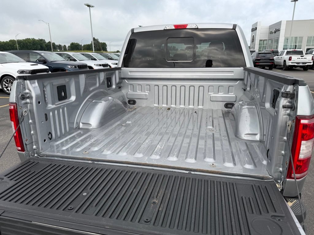 Used 2020 Ford F150 XLT w/ Equipment Group 302A Luxury AWD/4WD image 17