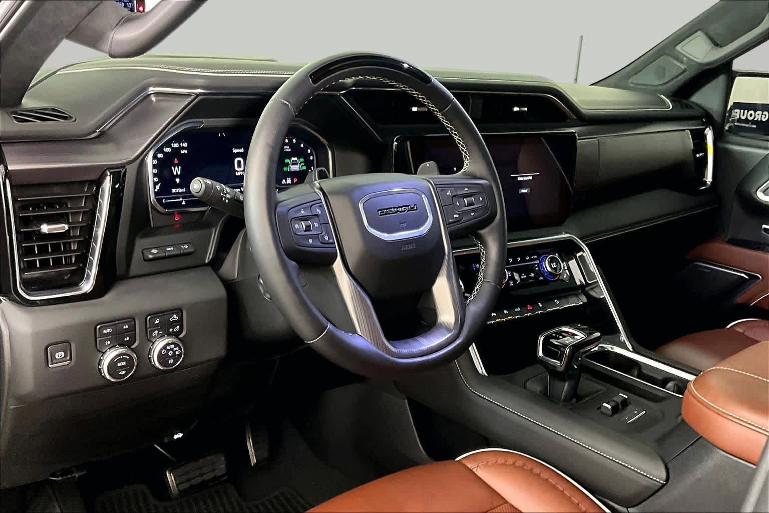 Certified 2025 GMC Sierra 1500 Denali Ultimate AWD/4WD image 46