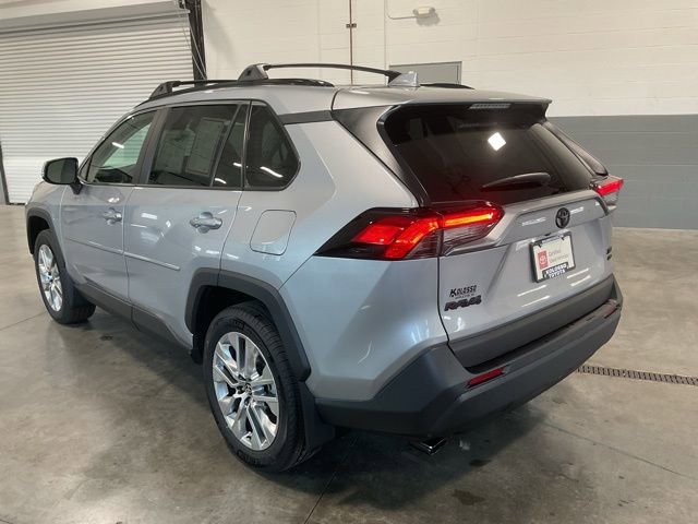 Used 2025 Toyota RAV4 XLE Premium w/ Weather Package AWD/4WD image 4