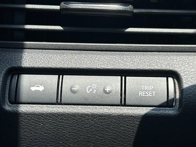 Used 2022 Nissan Altima 2.5 SV image 21