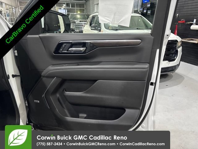 Certified 2026 Chevrolet Suburban LT w/ Comfort Package AWD/4WD image 43