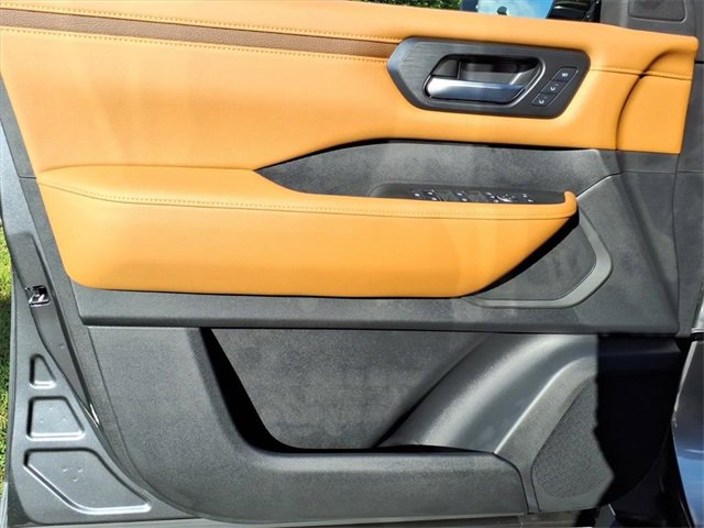 New 2026 Nissan Armada SL image 7