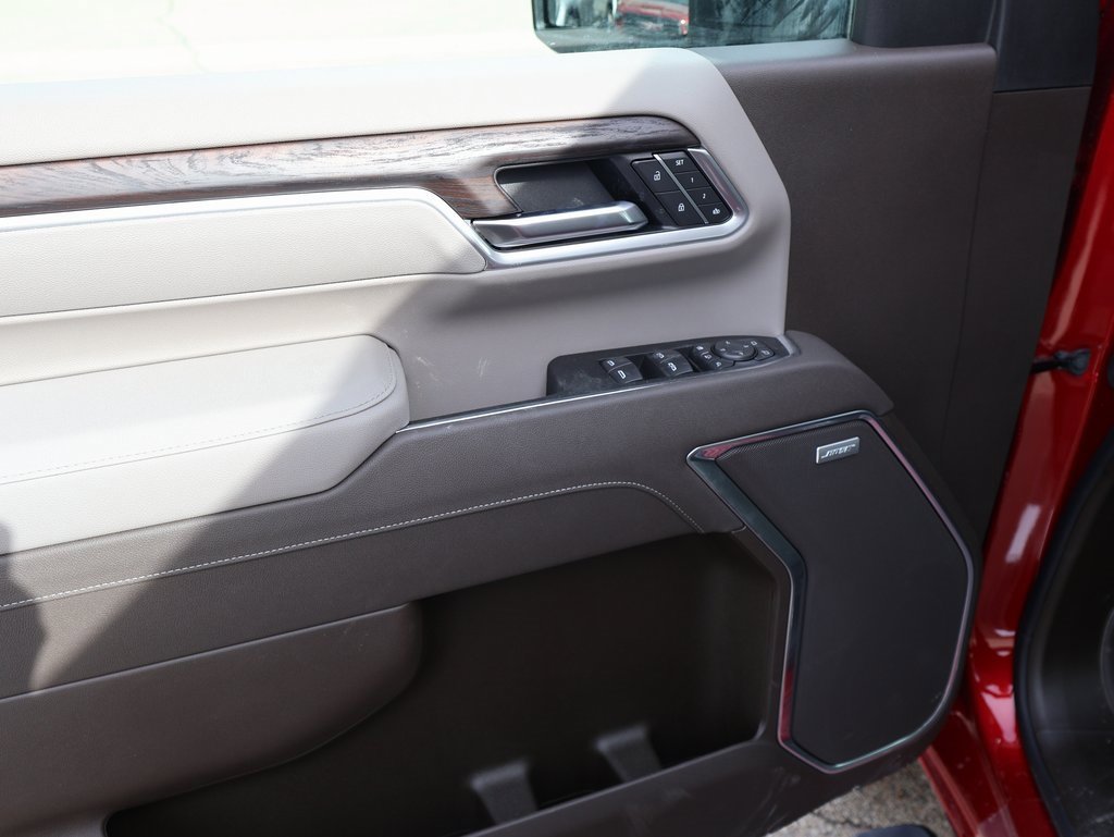 New 2026 GMC Sierra 2500 SLT image 9