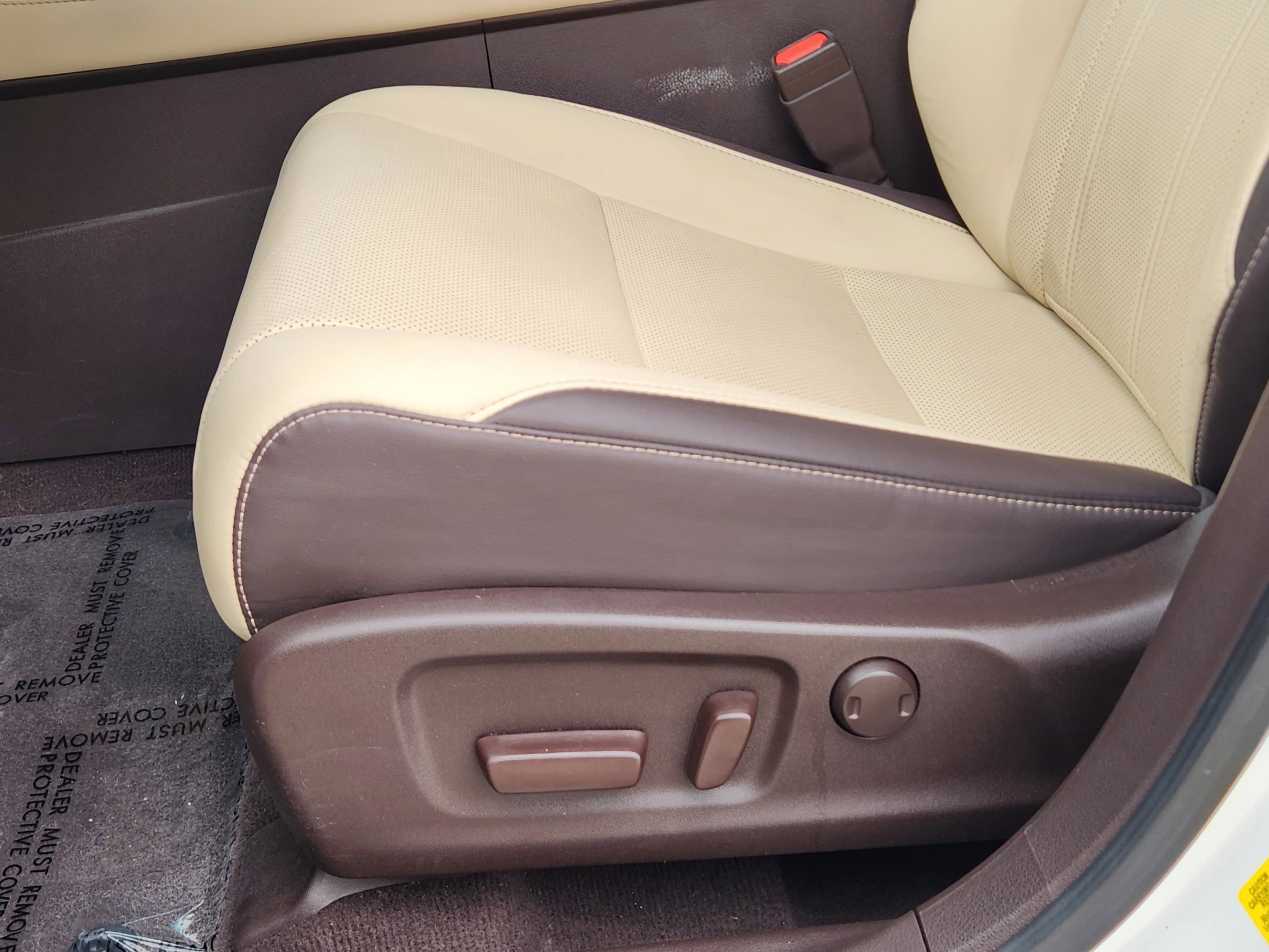 Used 2019 Lexus RX 350 AWD w/ Navigation Package image 22