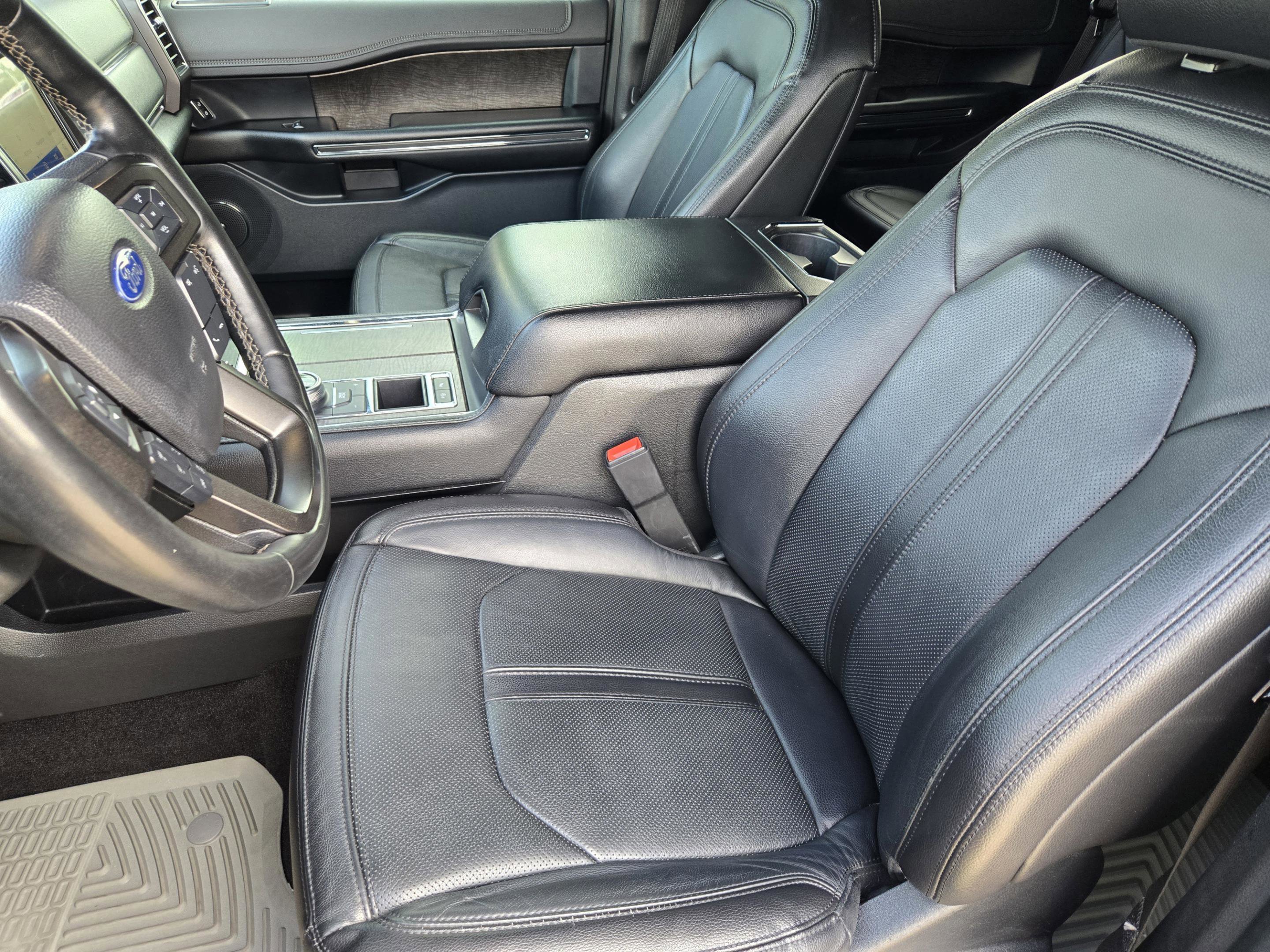 Used 2020 Ford Expedition Limited w/ Equipment Group 302A RWD image 9