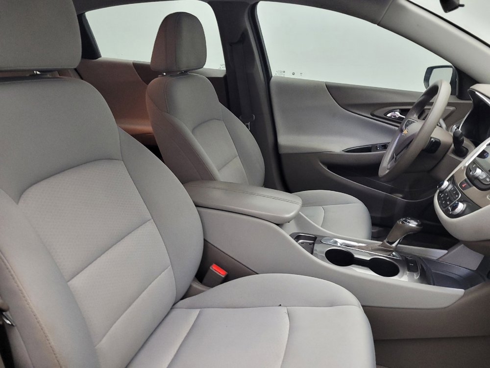 Used 2019 Chevrolet Malibu LT image 21