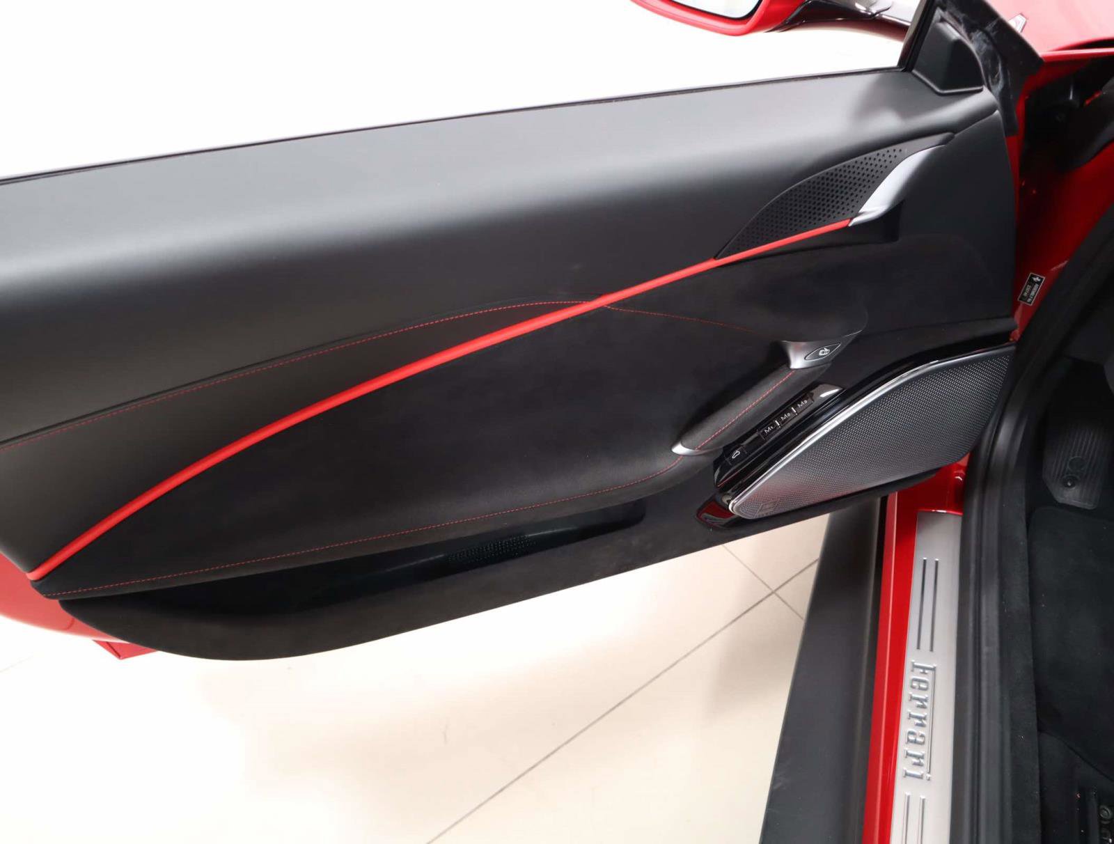 Certified 2025 Ferrari Roma Spider image 25