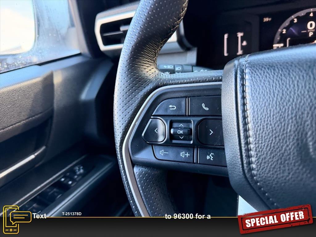 Used 2025 Toyota 4Runner SR5 image 15