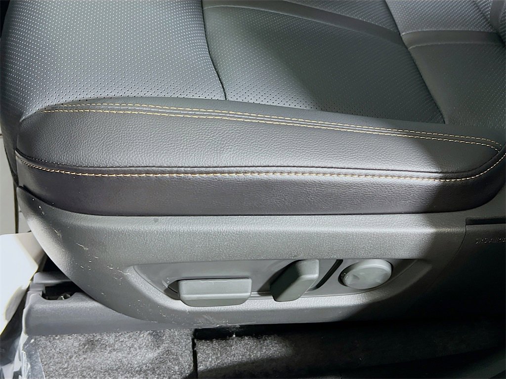 New 2026 MAZDA CX-90 Plug-In Hybrid w/ Preferred image 16