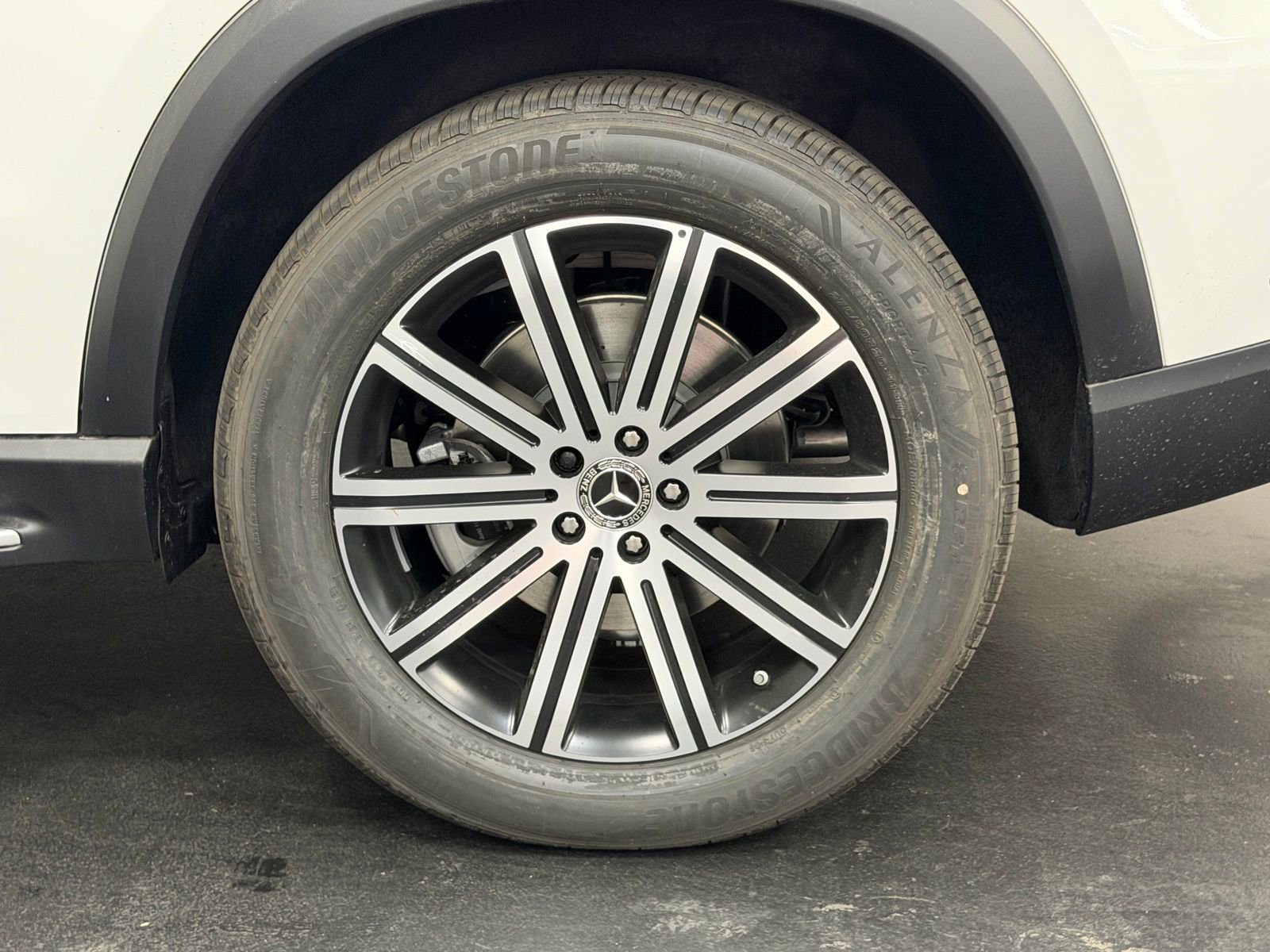 New 2026 Mercedes-Benz GLE 450e 4MATIC image 17