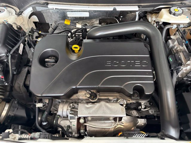 Used 2024 Chevrolet Equinox LT FWD image 38